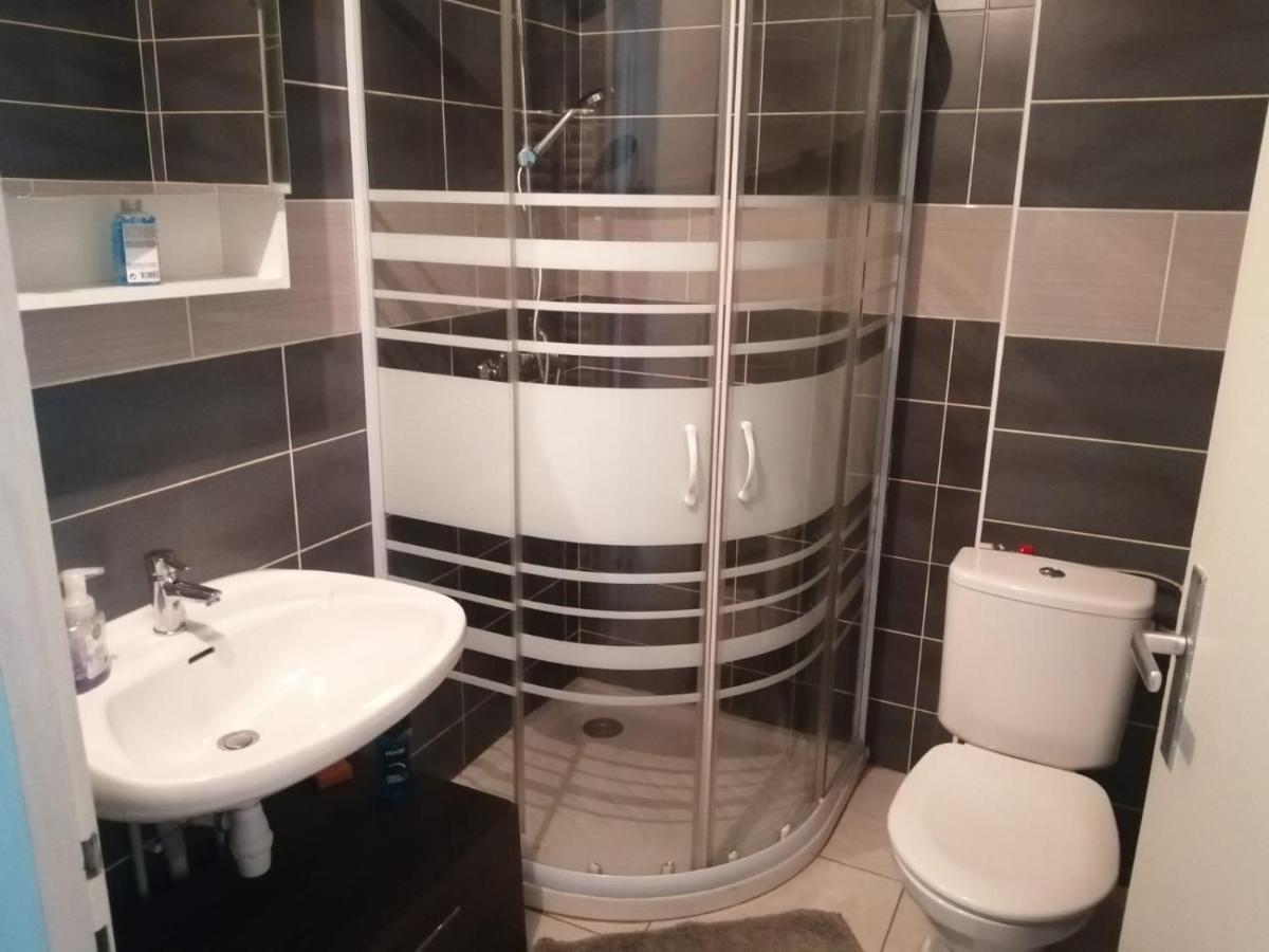 Location D'Appartement Entierement Meuble Pres De Geneve Annemasse Exterior foto